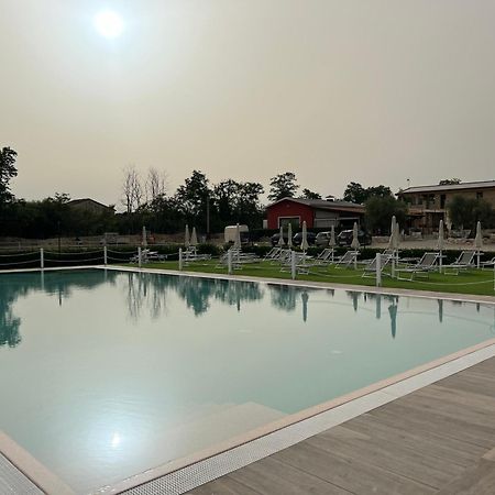 Ll Crinale Village Colli del Tronto المظهر الخارجي الصورة