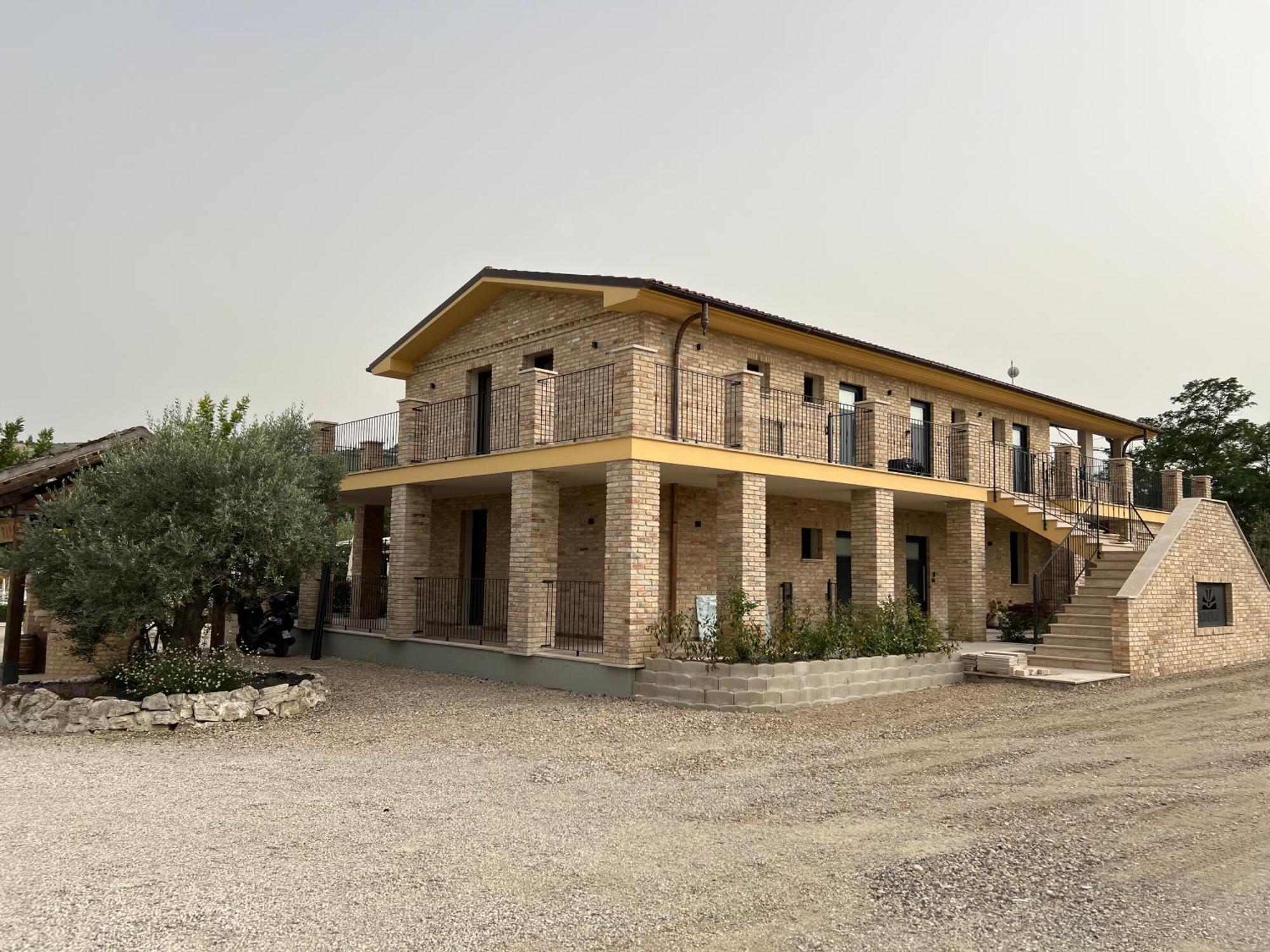 Ll Crinale Village Colli del Tronto المظهر الخارجي الصورة